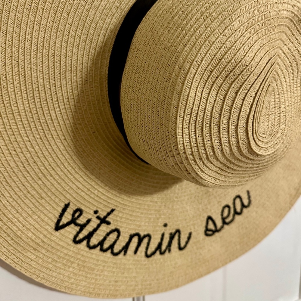 Wide-brimmed floppy beach hat